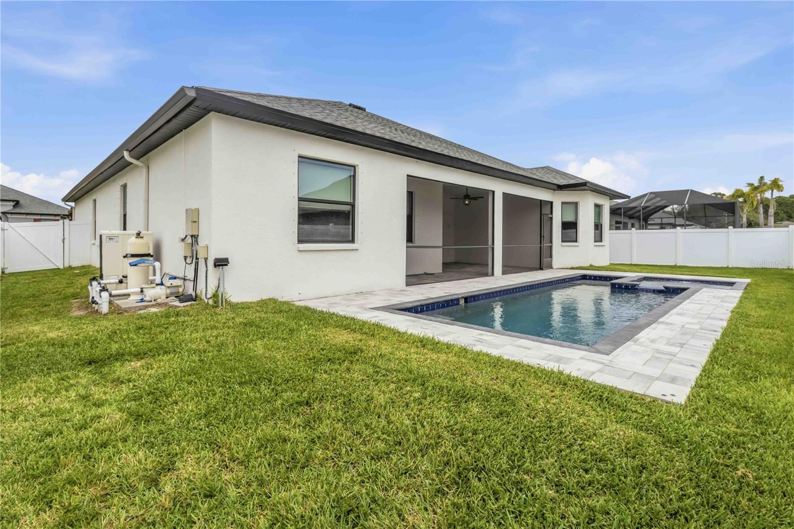 4028 SALIDA DELSOL DR