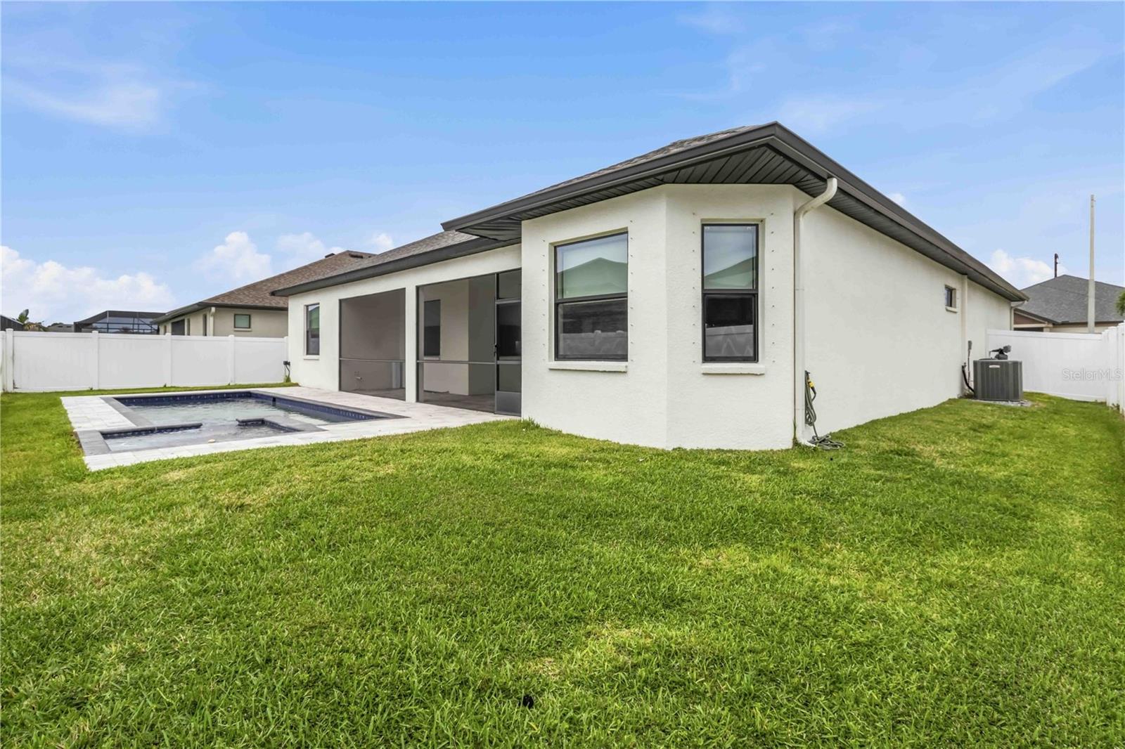 4028 SALIDA DELSOL DR