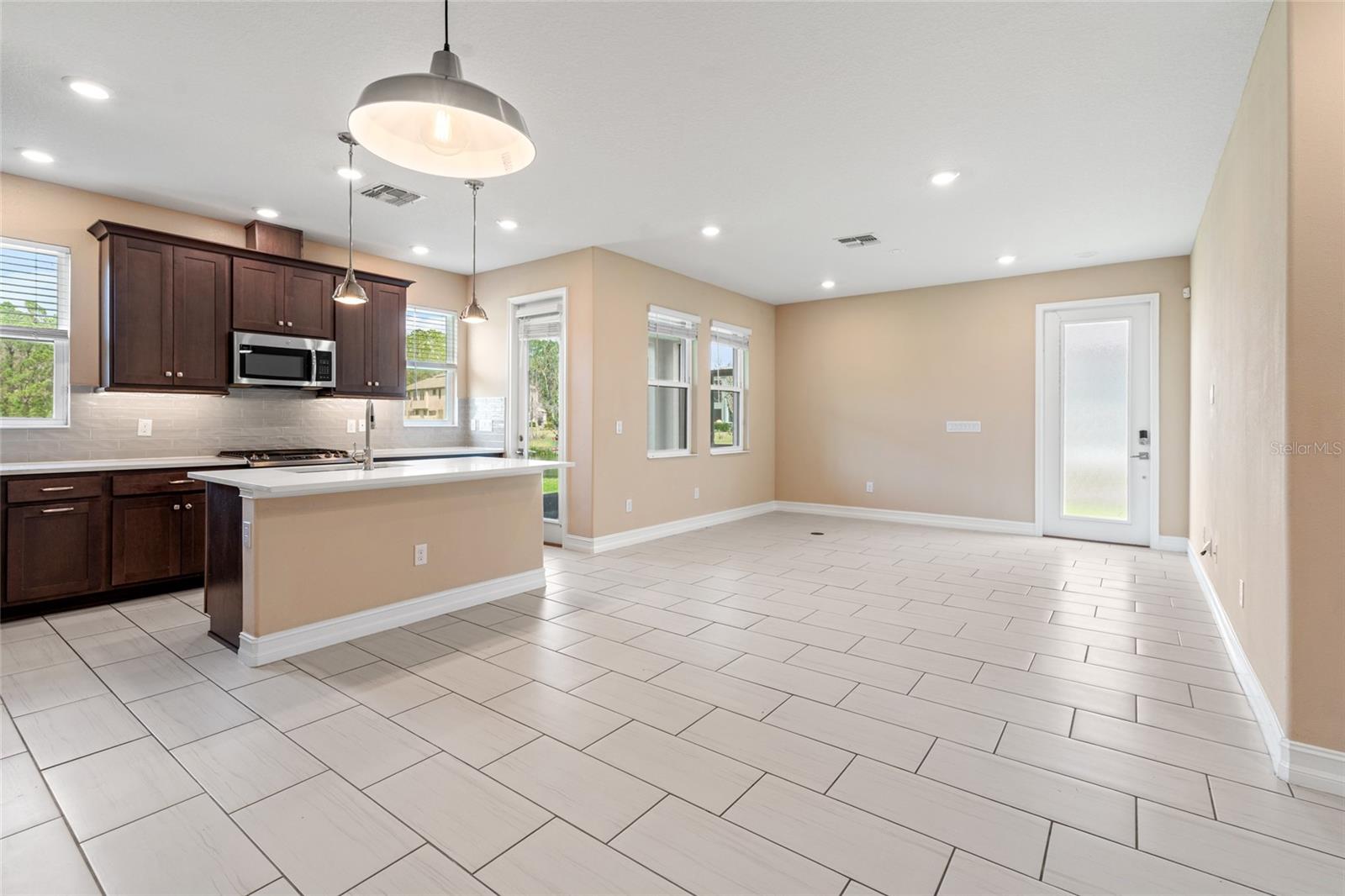 4896 SAN MARTINO DR