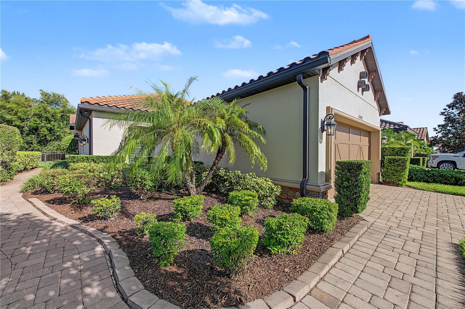11435 CALLISIA DR