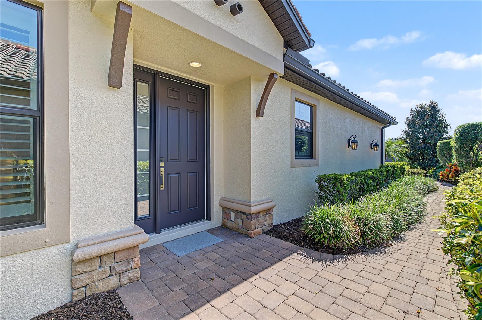 11435 CALLISIA DR