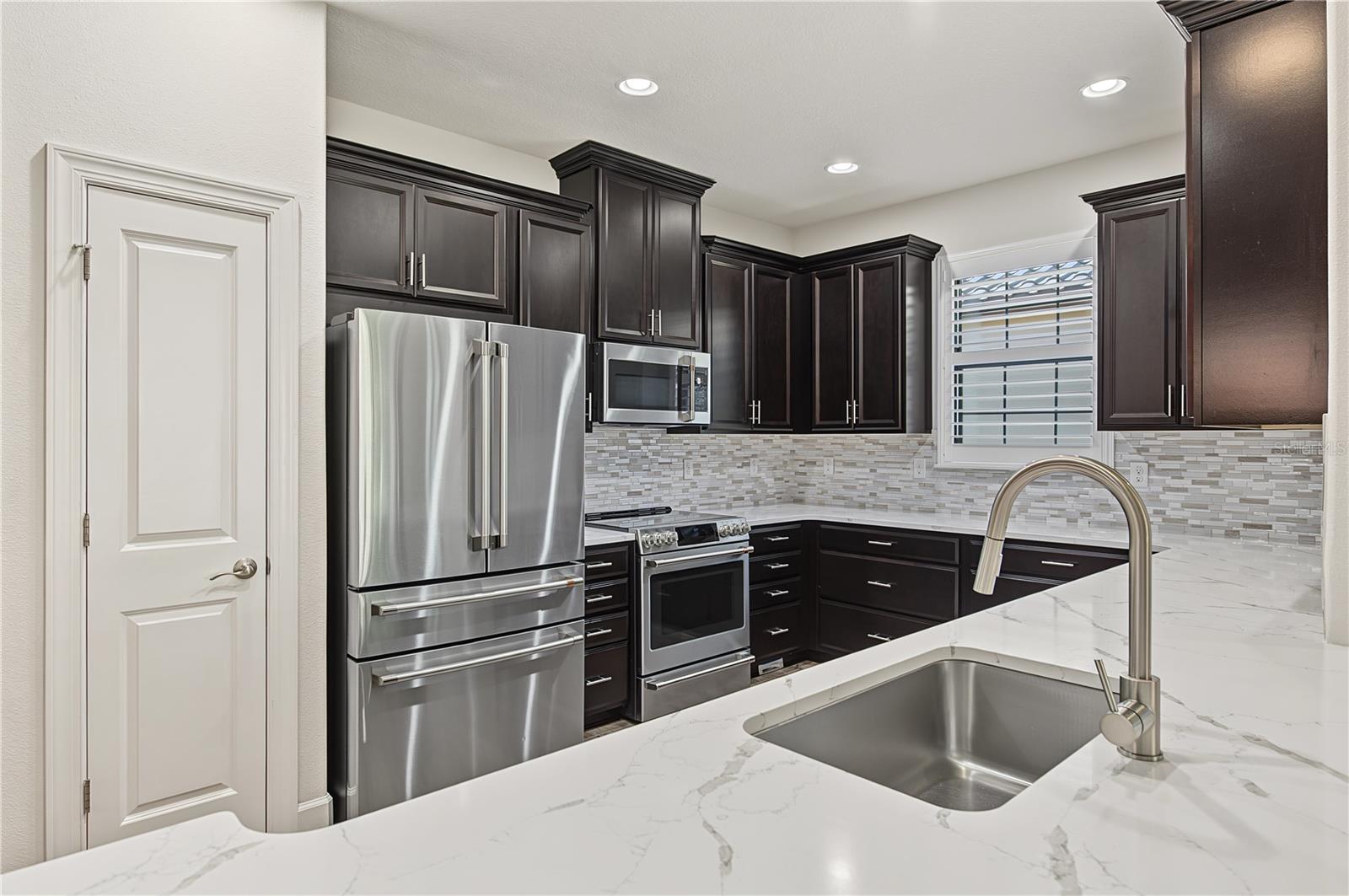 11435 CALLISIA DR