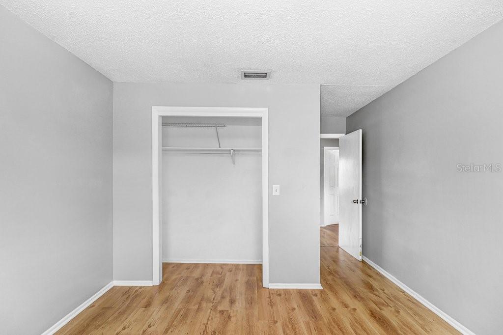 7210 N MANHATTAN AVE #2523