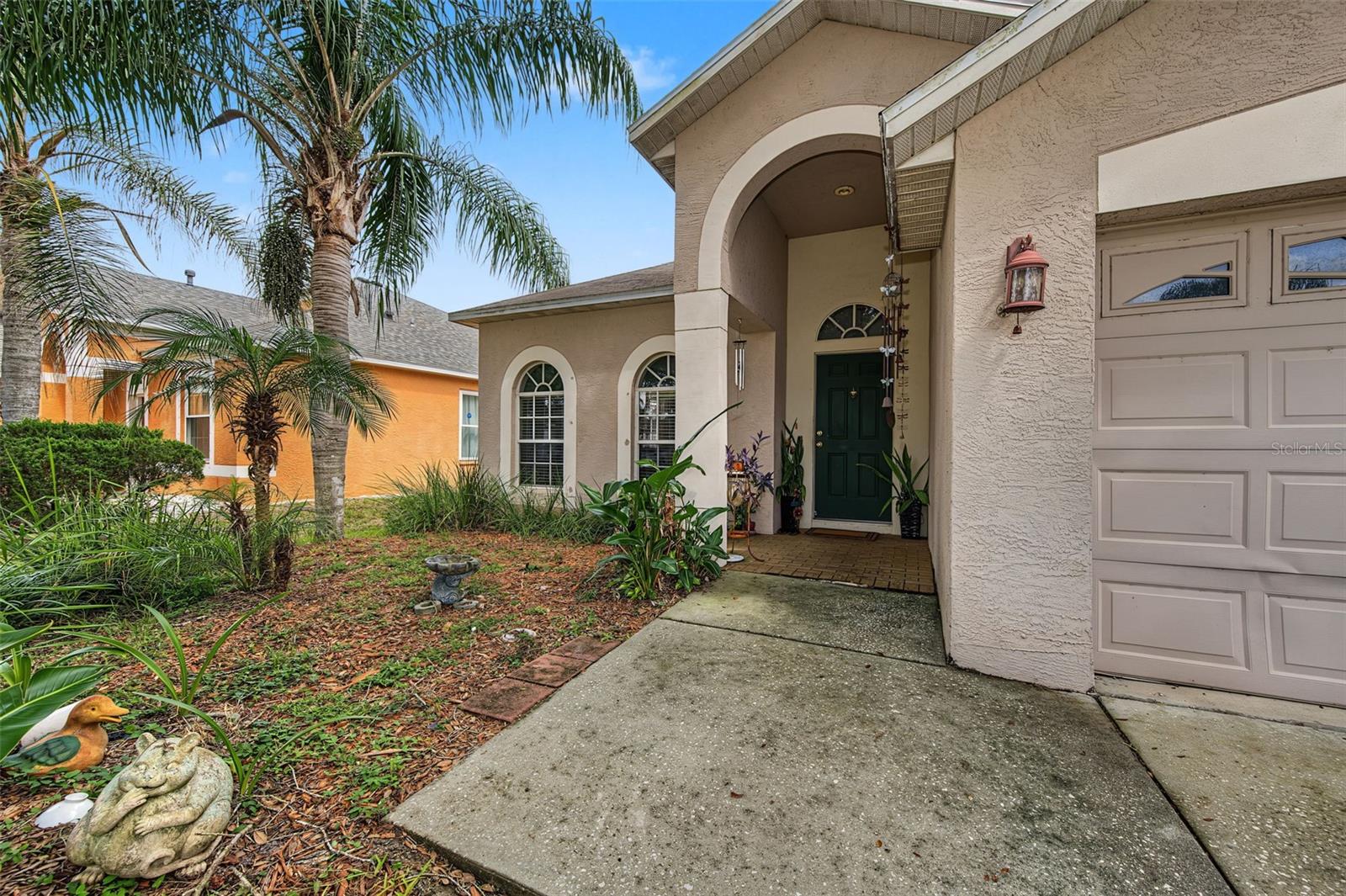 10330 GOLDENBROOK WAY
