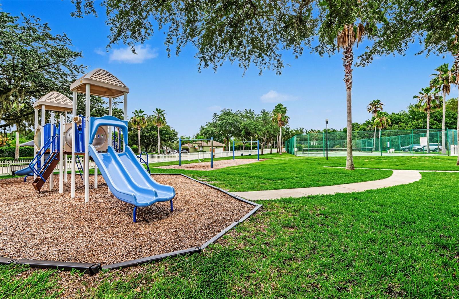 10330 GOLDENBROOK WAY