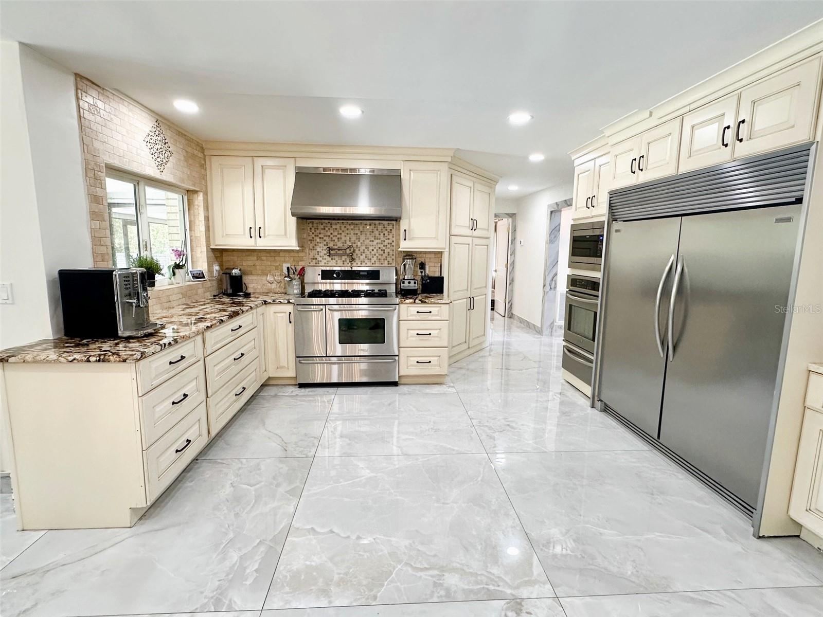3114 LITTLE RD
