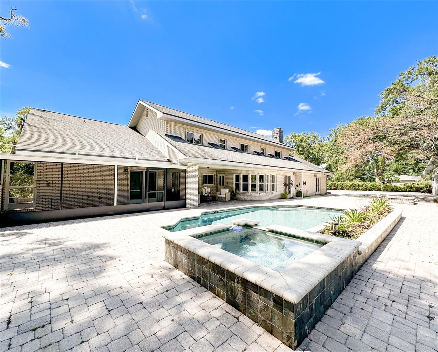 3114 LITTLE RD