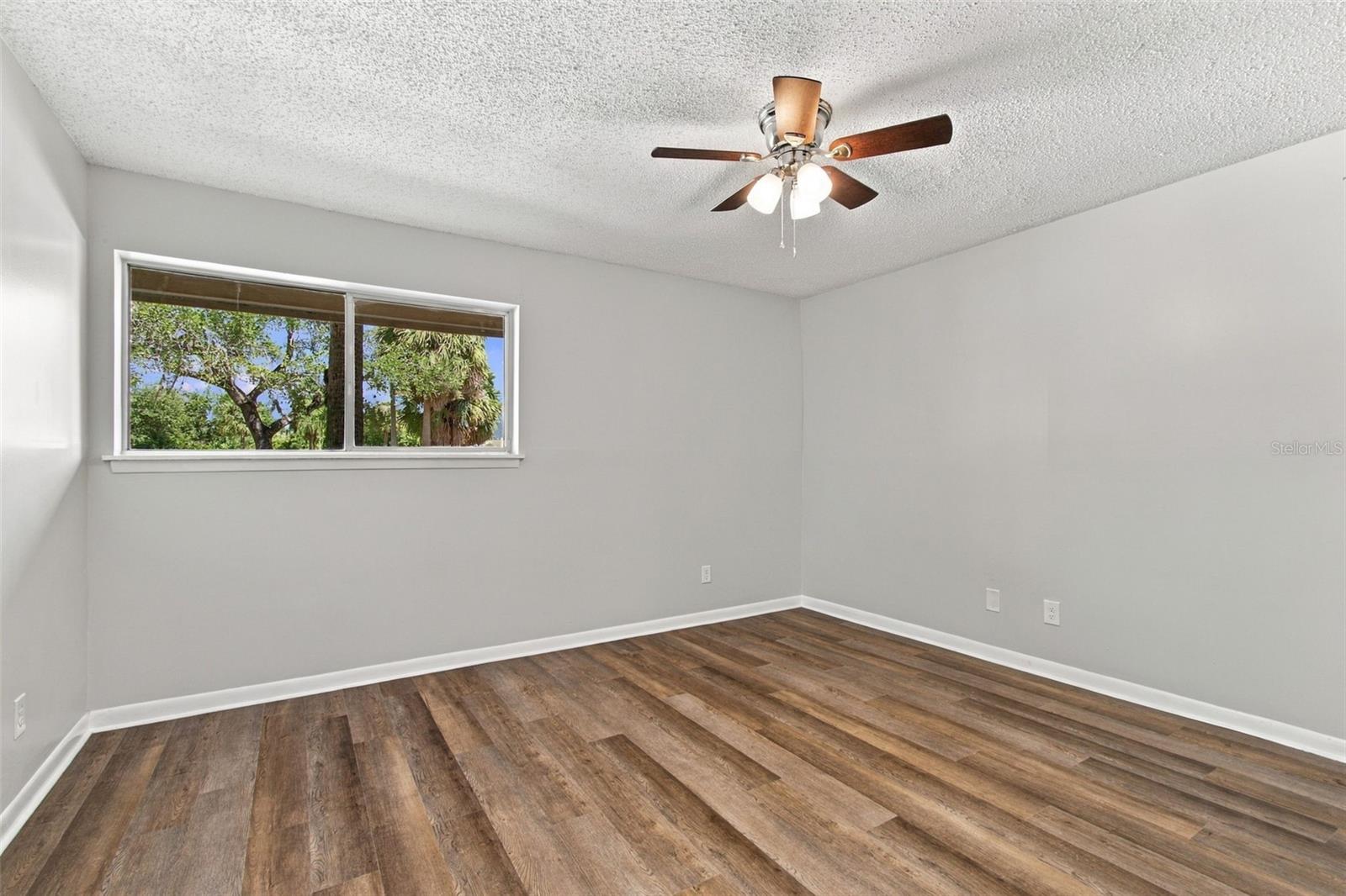 6340 NEWTOWN CIR #40A4