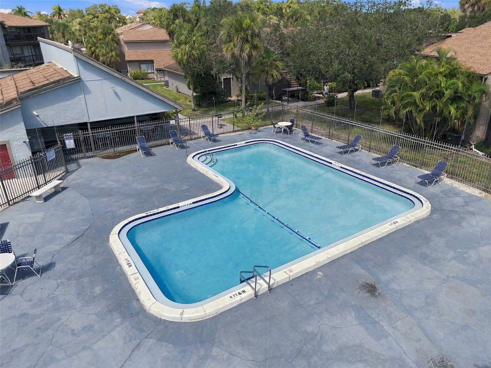 6340 NEWTOWN CIR #40A4