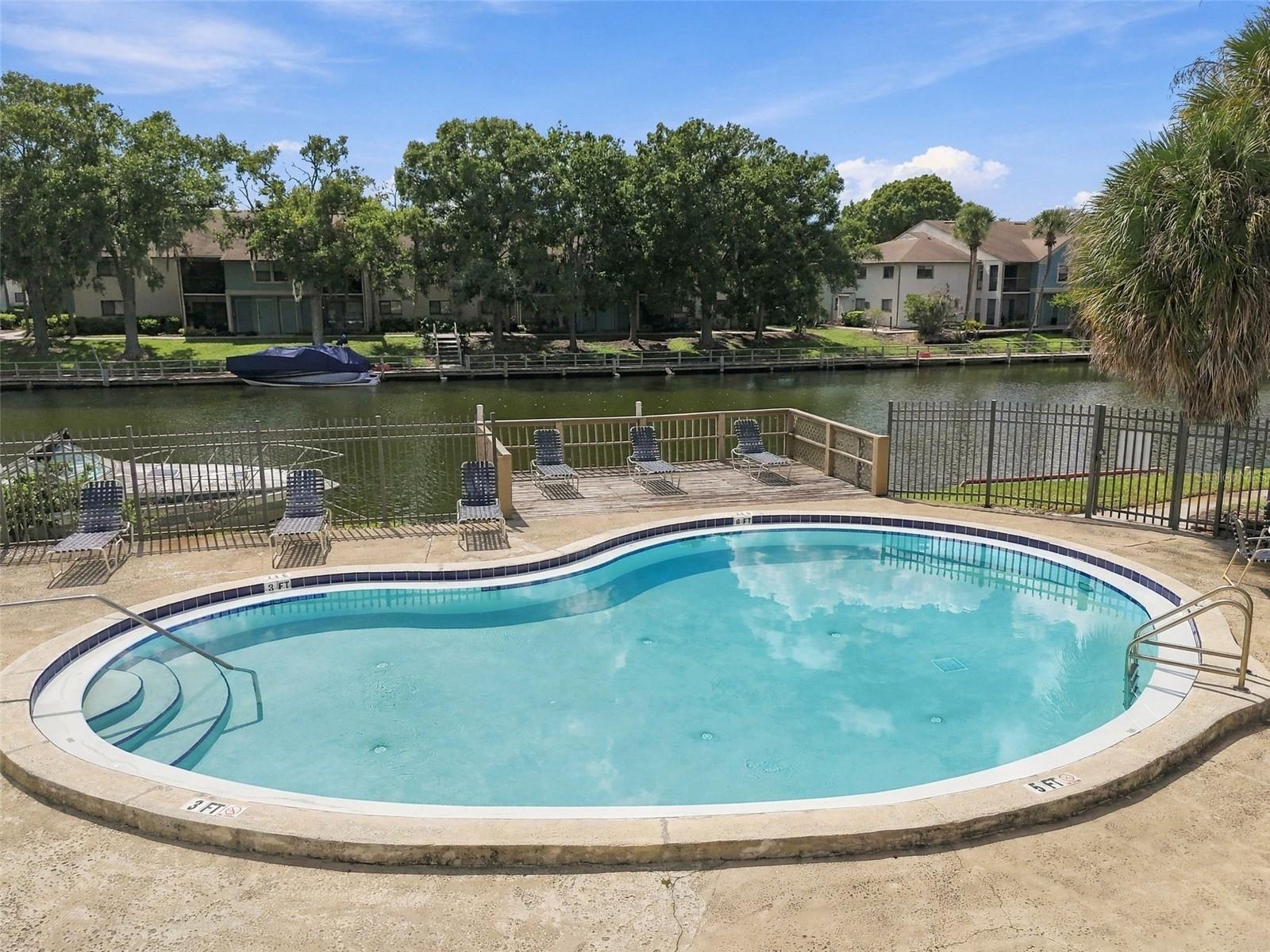 6340 NEWTOWN CIR #40A4
