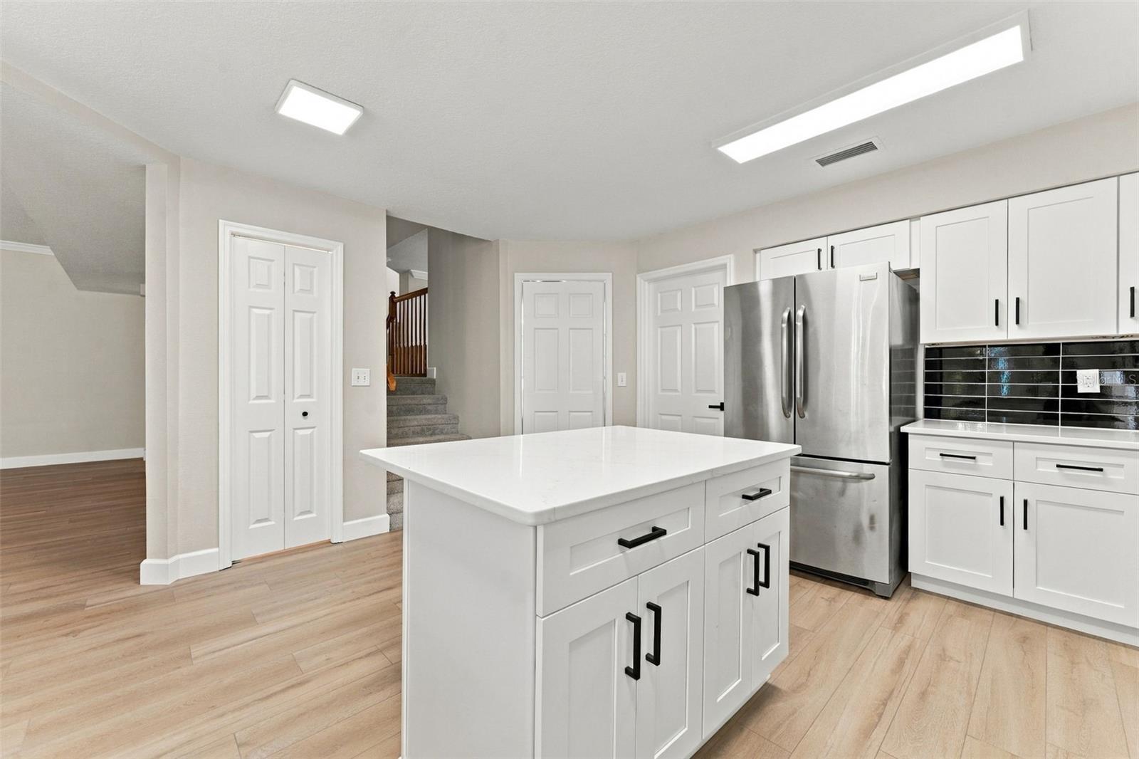 10102 VISTA POINTE DR