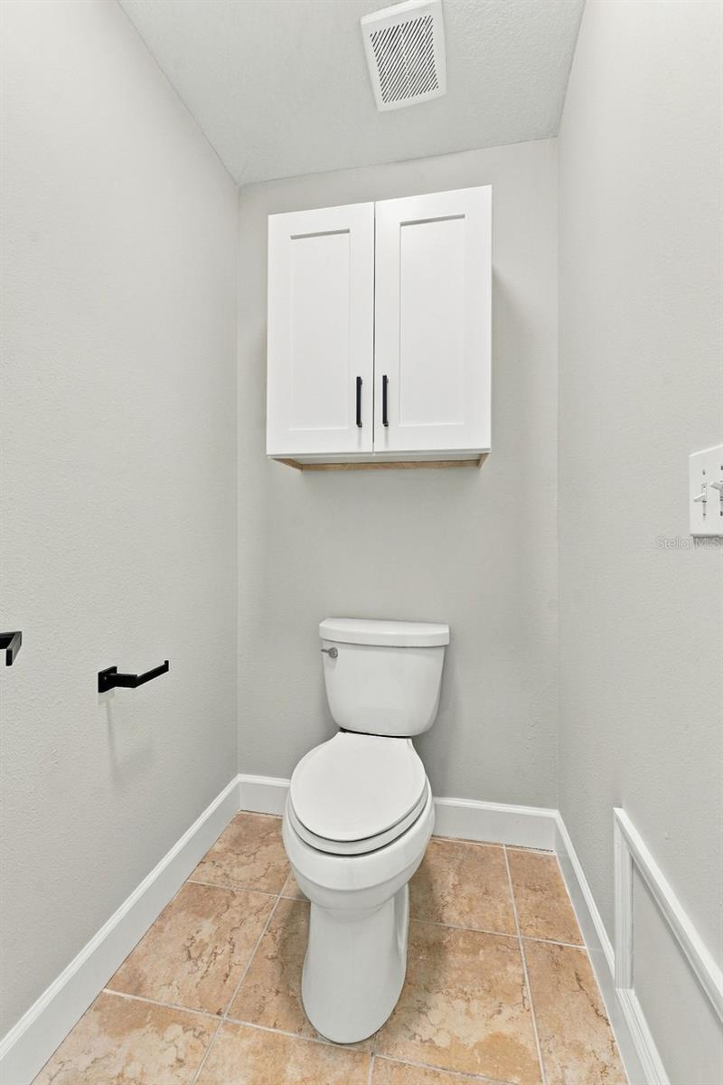 10102 VISTA POINTE DR