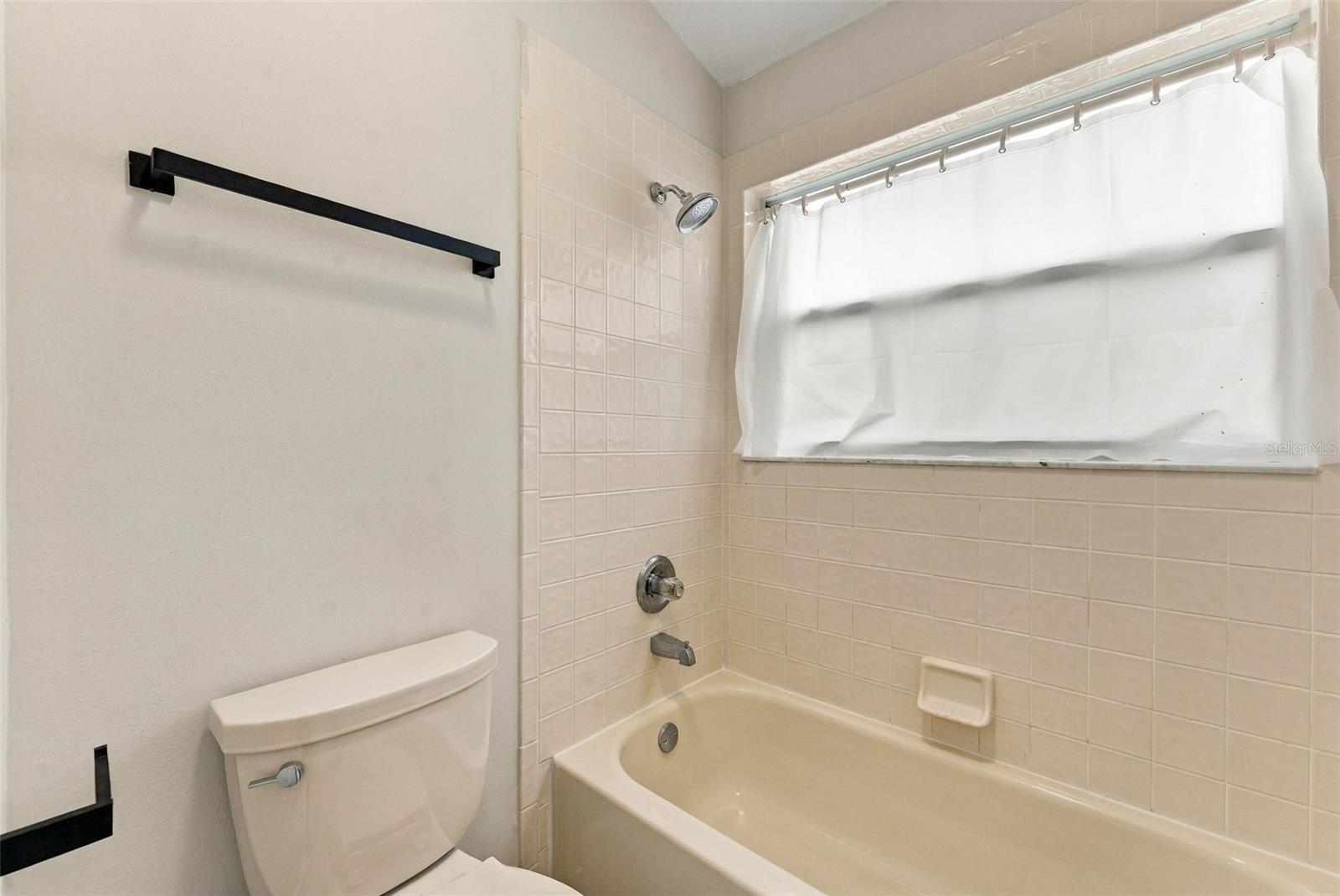 10102 VISTA POINTE DR