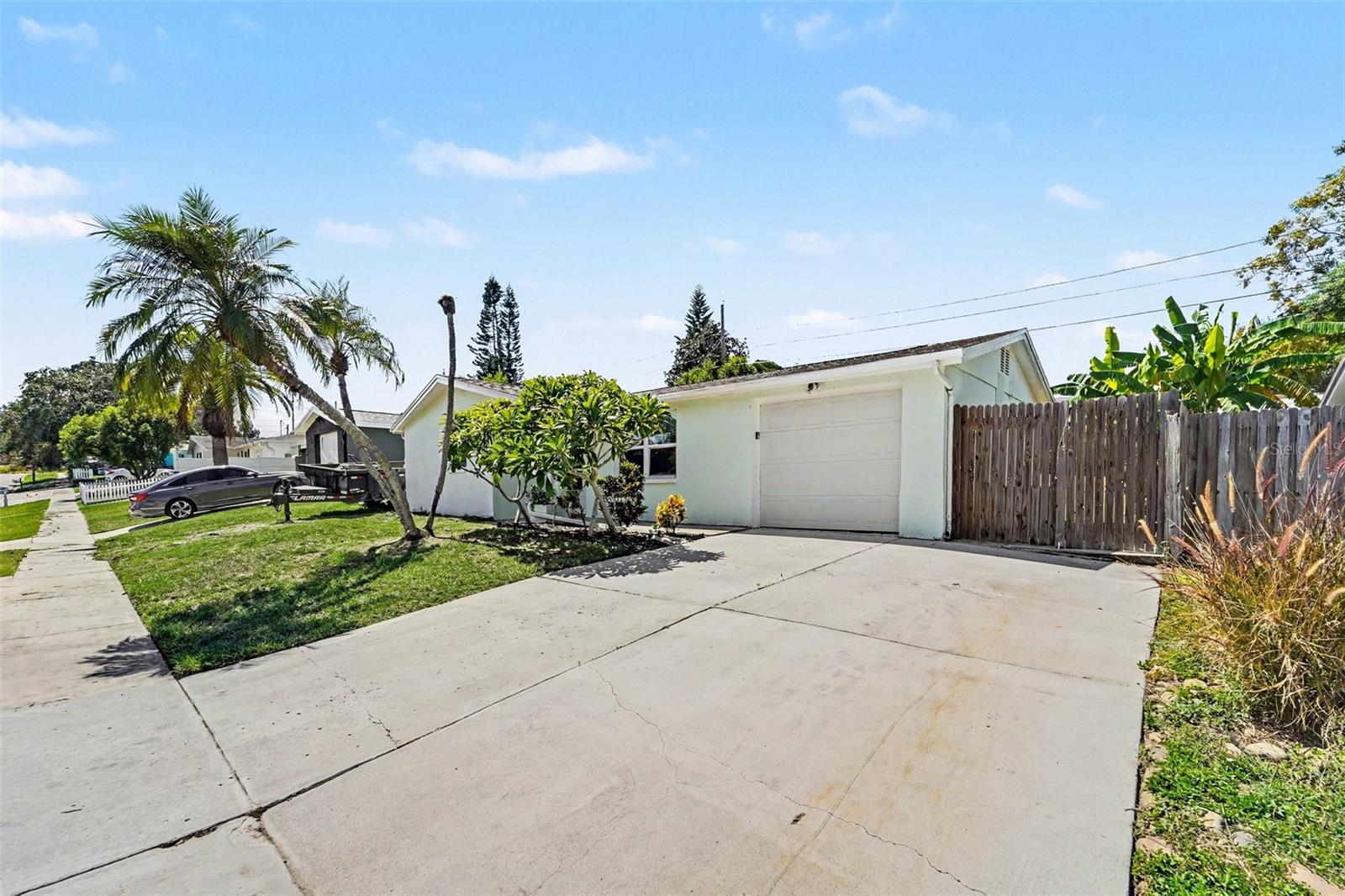 1539 PLUM TREE RD