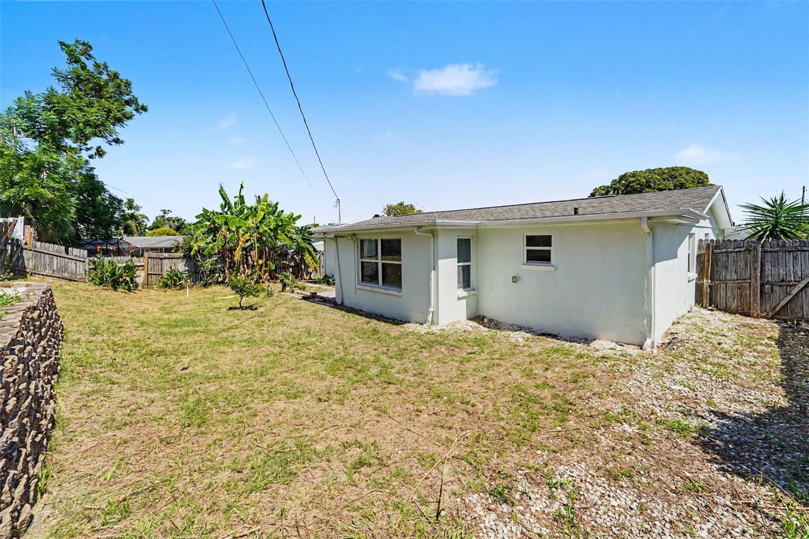 1539 PLUM TREE RD