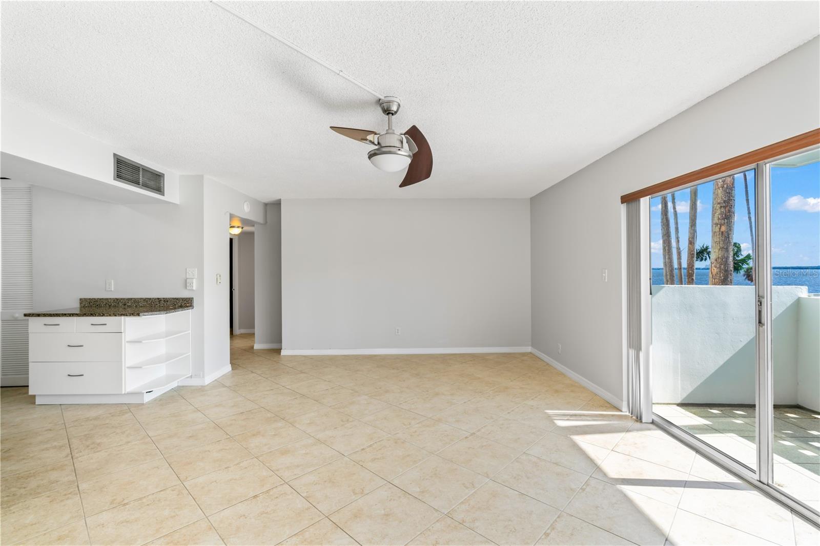 2401 BAYSHORE BLVD #212