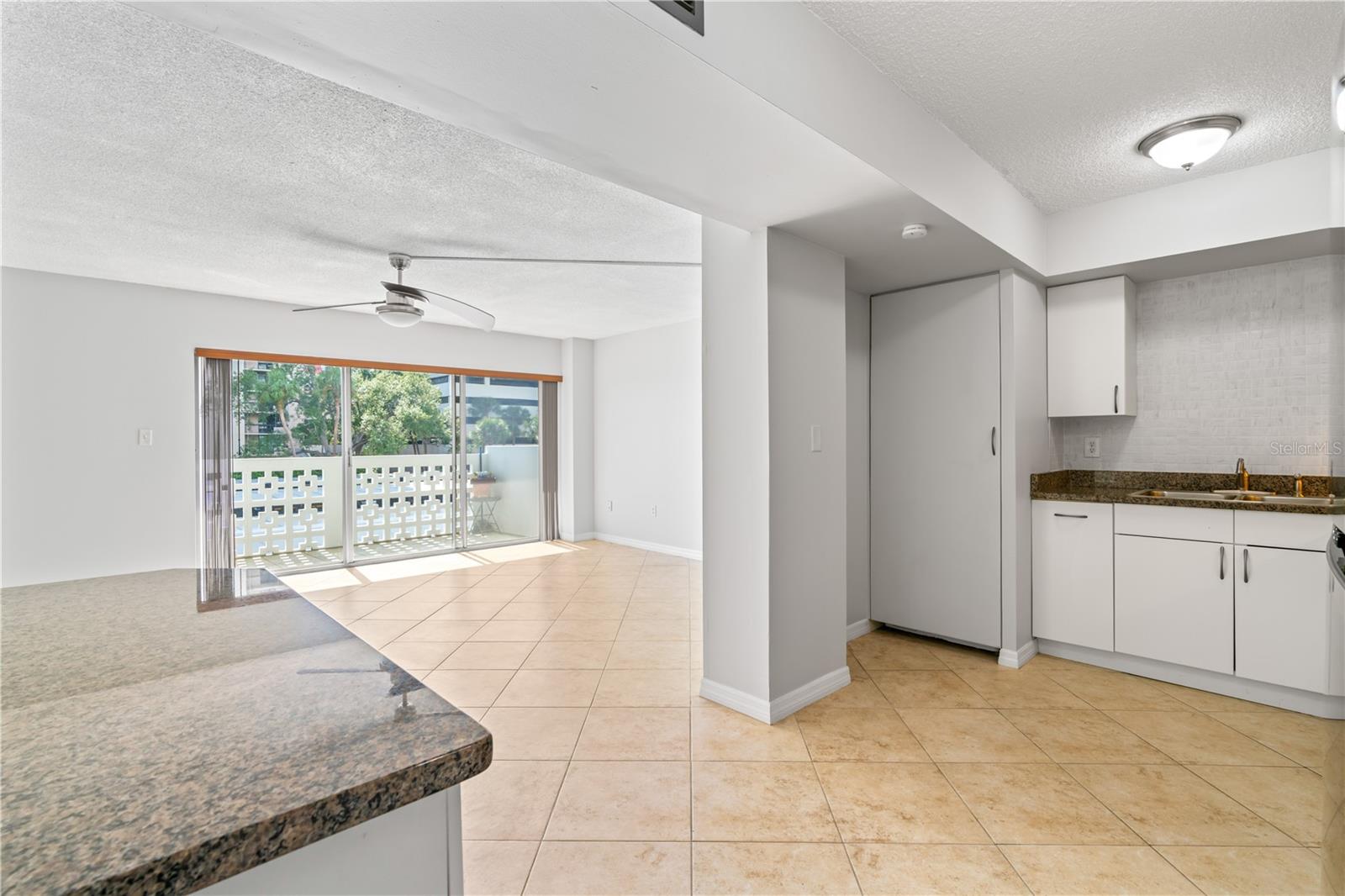 2401 BAYSHORE BLVD #212