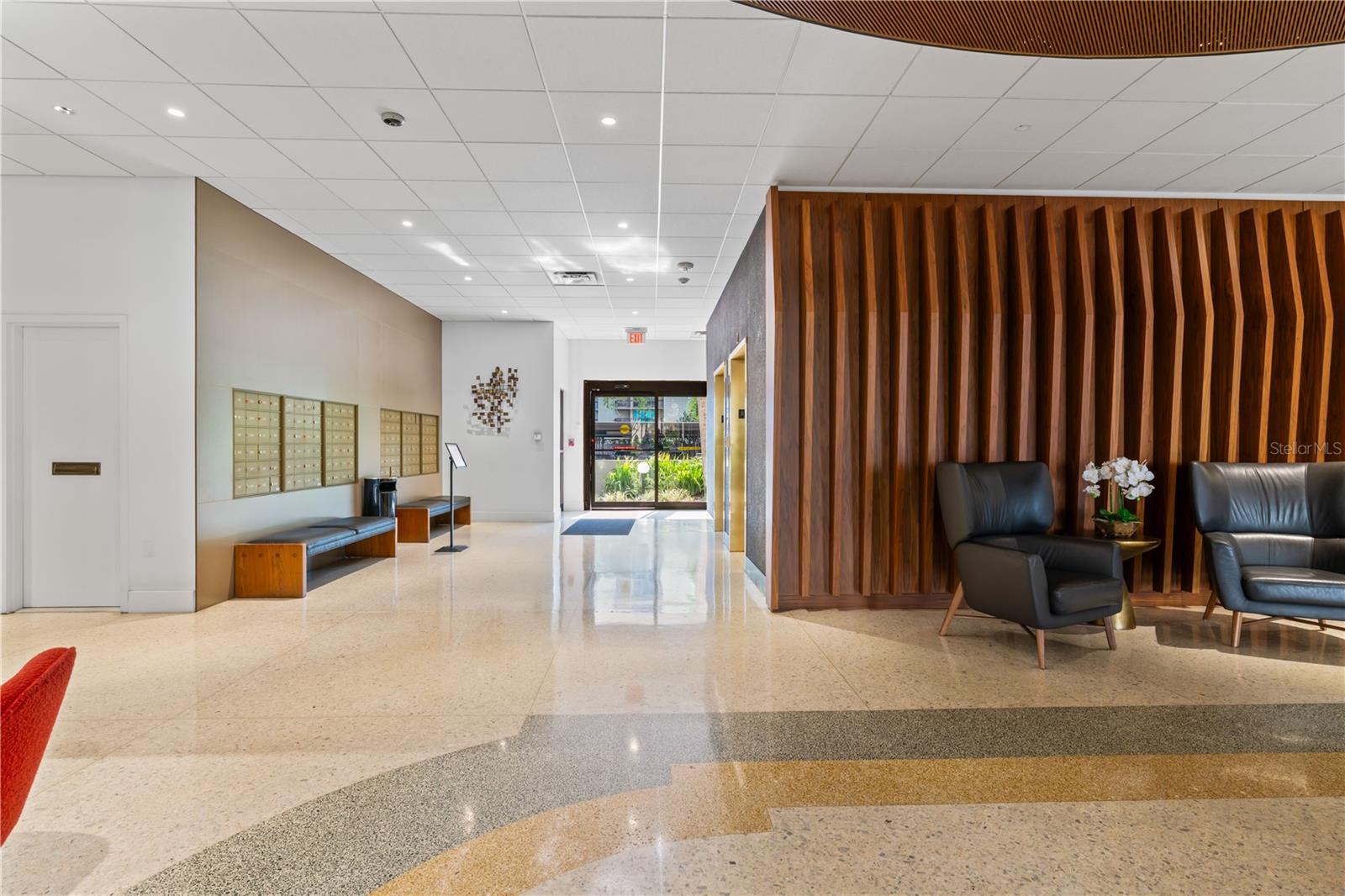 2401 BAYSHORE BLVD #212