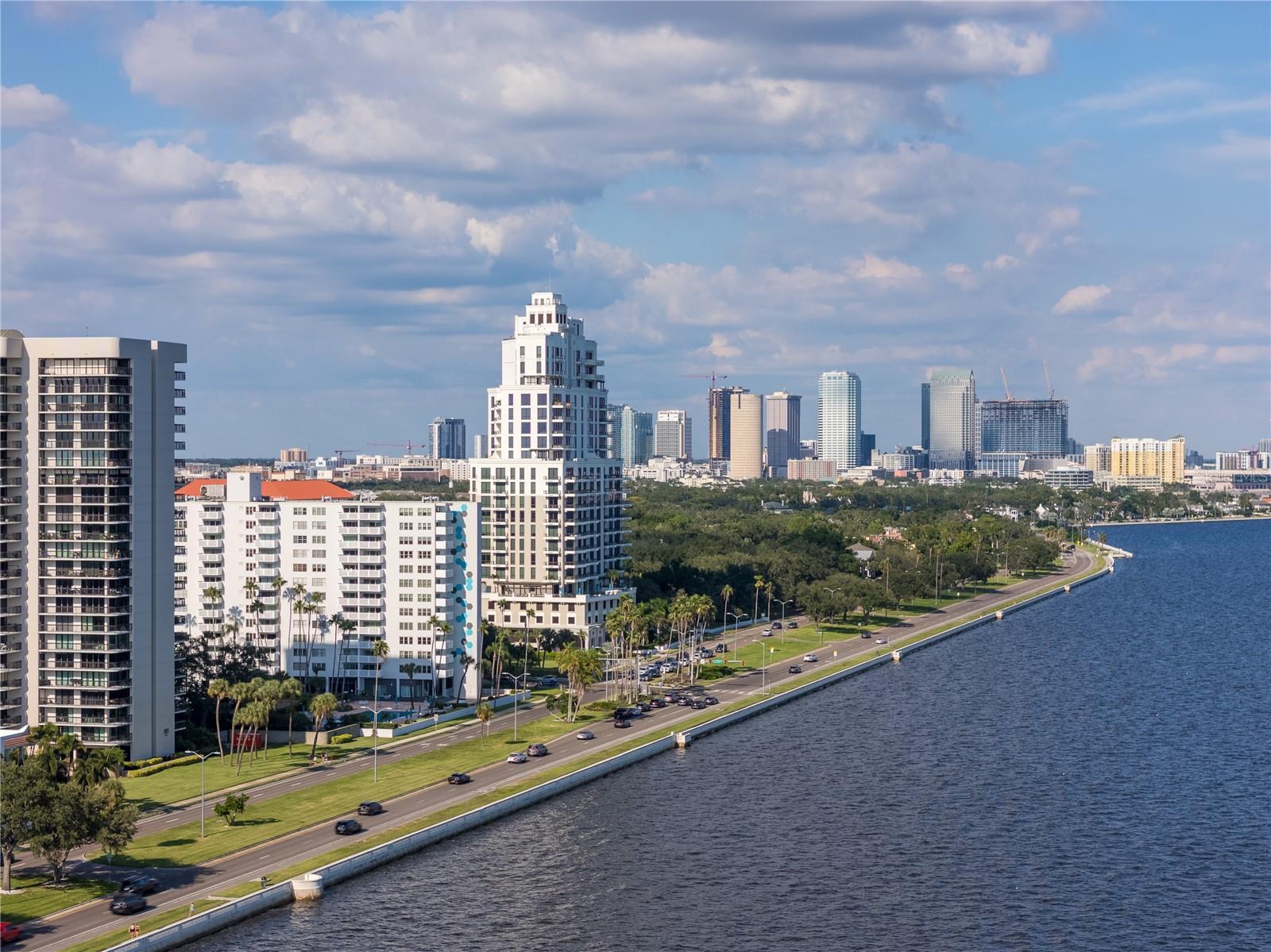 2401 BAYSHORE BLVD #212