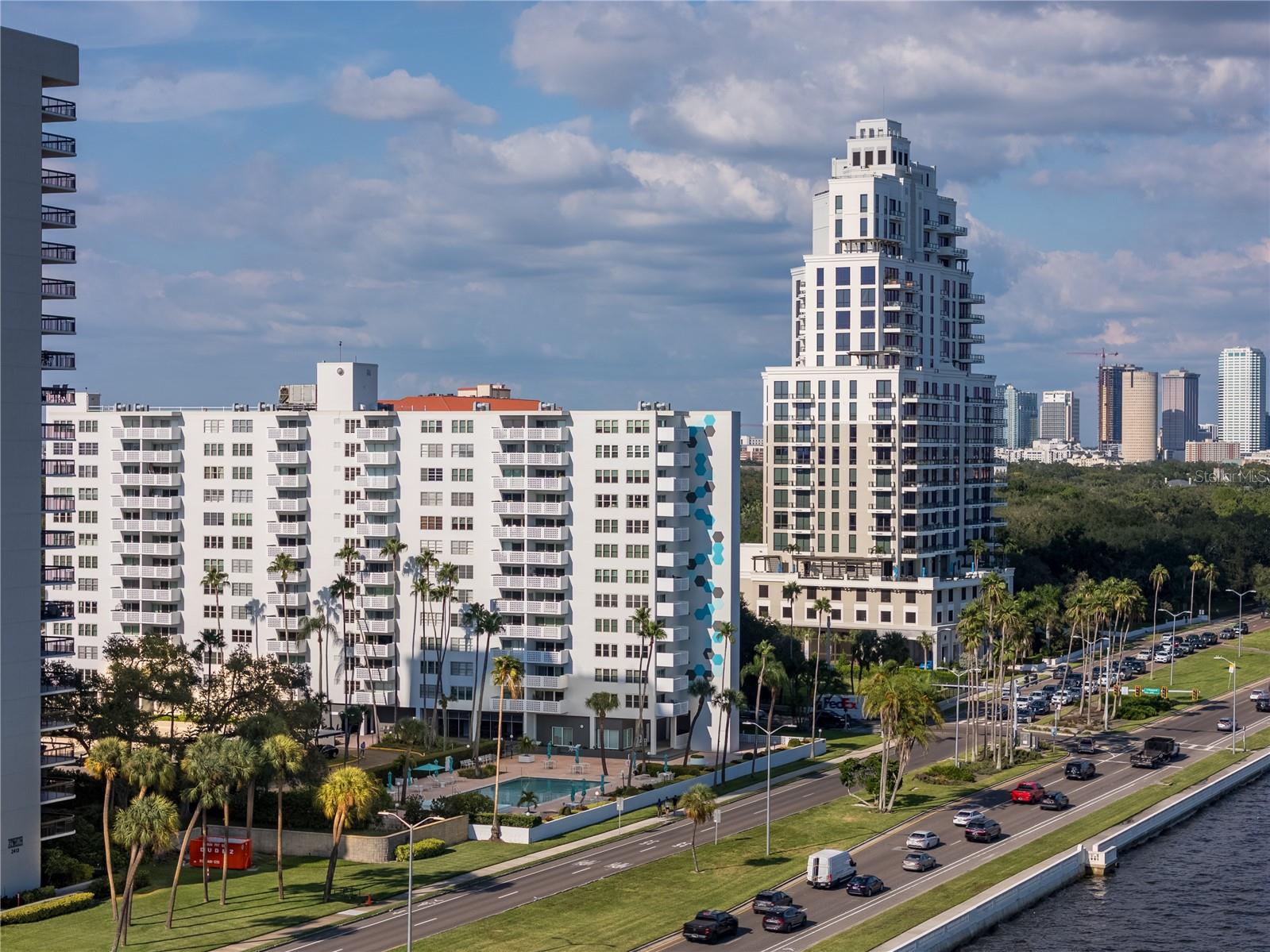 2401 BAYSHORE BLVD #212
