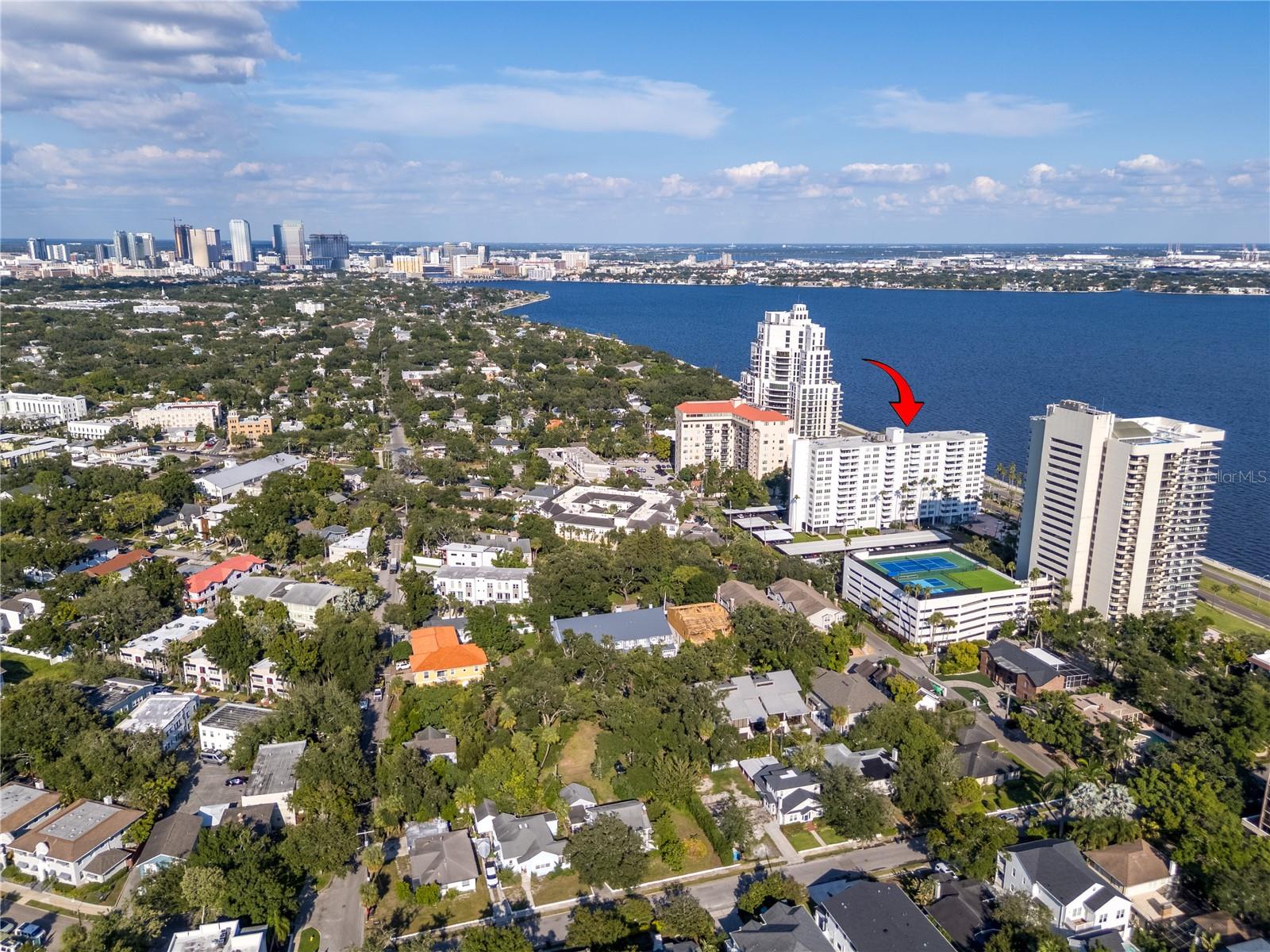 2401 BAYSHORE BLVD #212