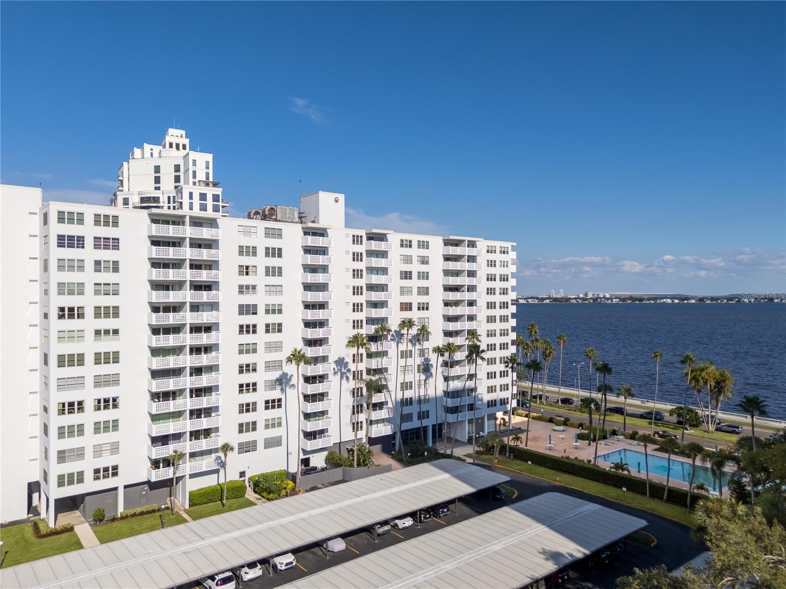 2401 BAYSHORE BLVD #212