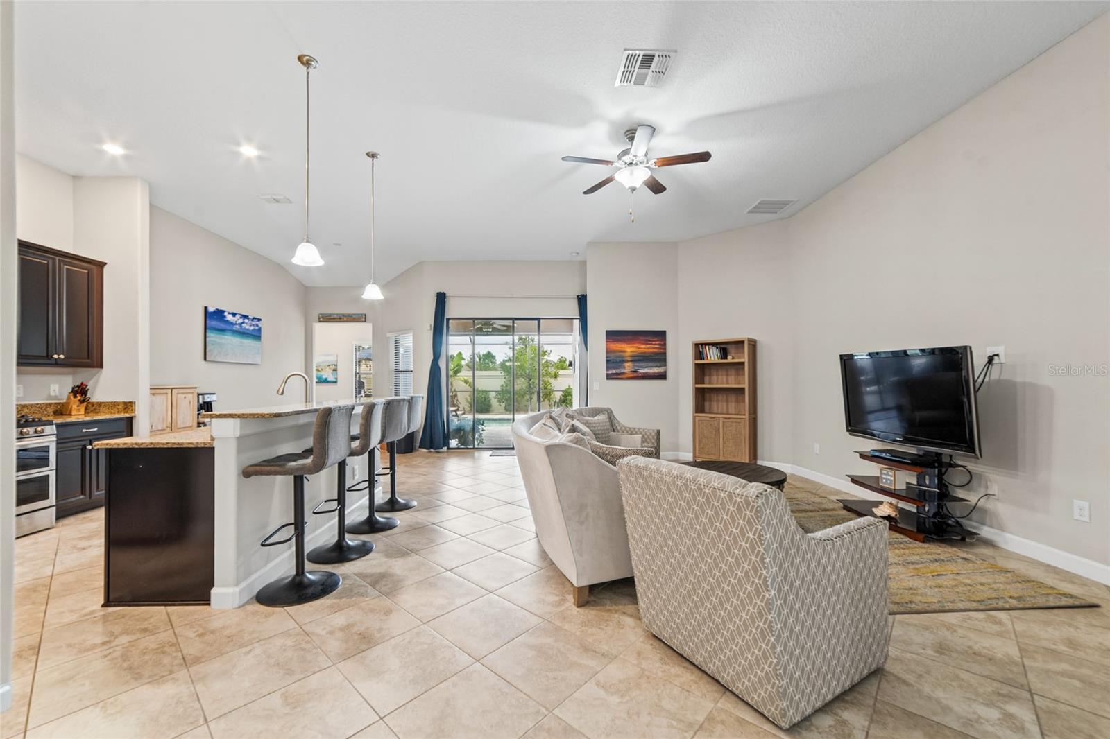 9912 SMARTY JONES DR