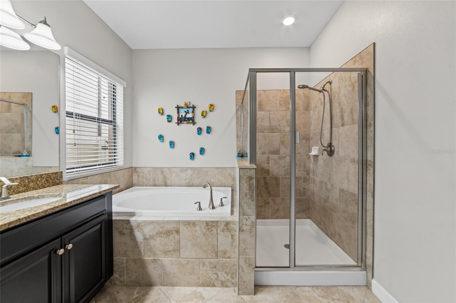 9912 SMARTY JONES DR