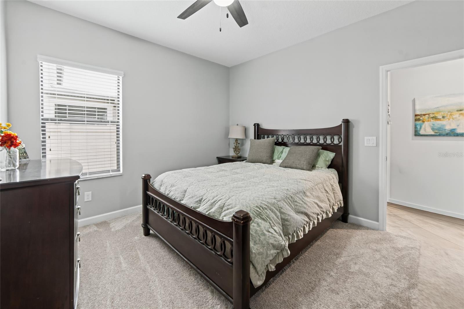 9912 SMARTY JONES DR