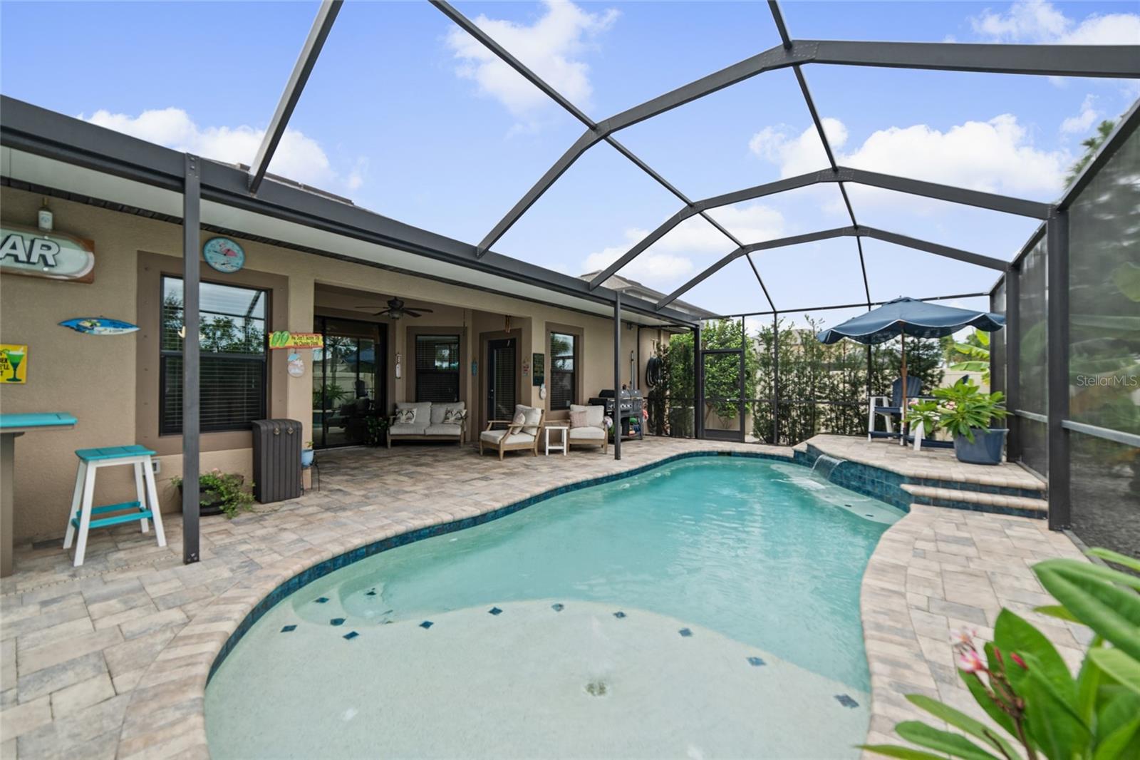 9912 SMARTY JONES DR