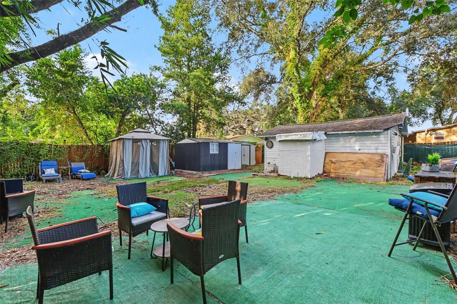 919 E BOUGAINVILLEA AVE