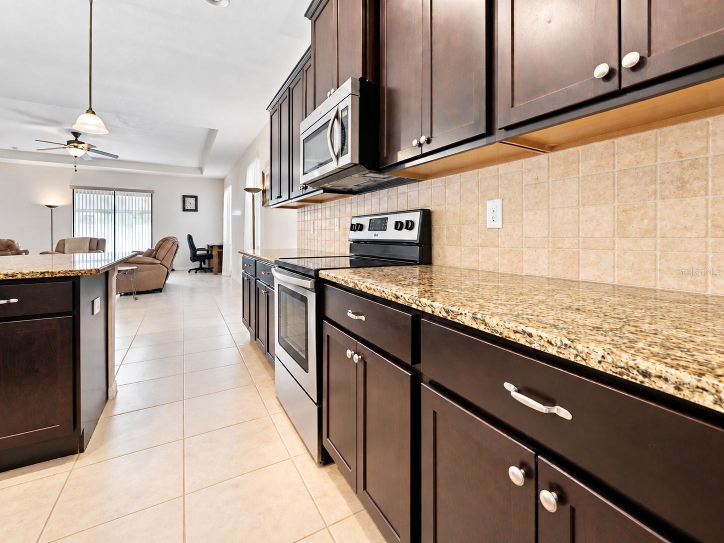 12511 BALLENTRAE FOREST DR