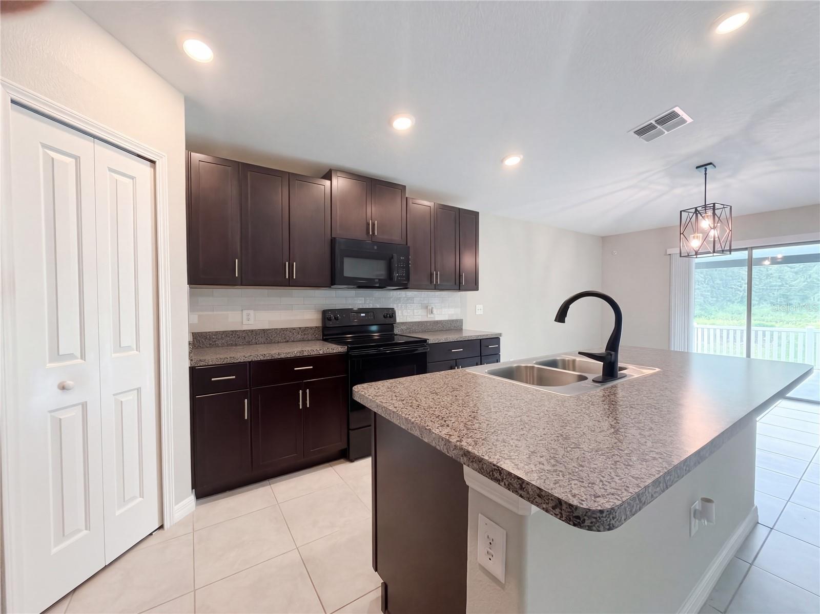 39938 HARMON GROVE CT