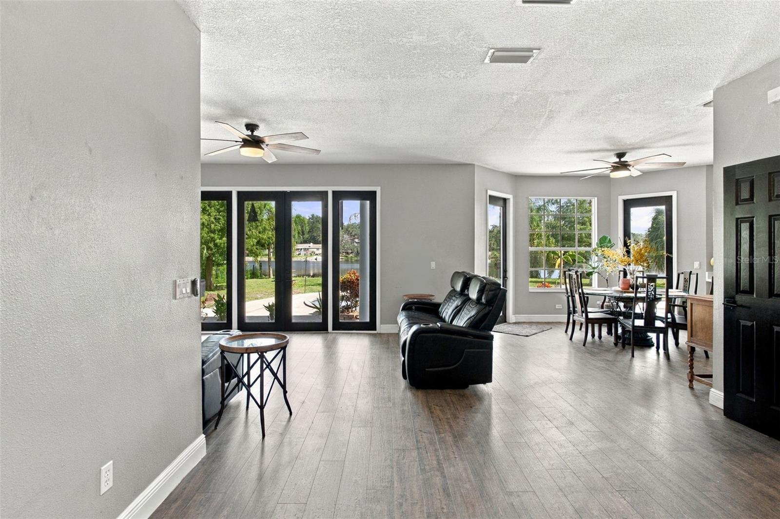 8022 TIERRA VERDE DR