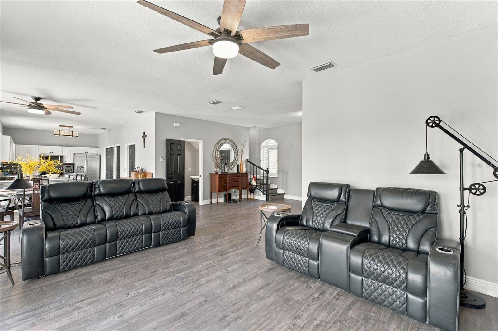 8022 TIERRA VERDE DR