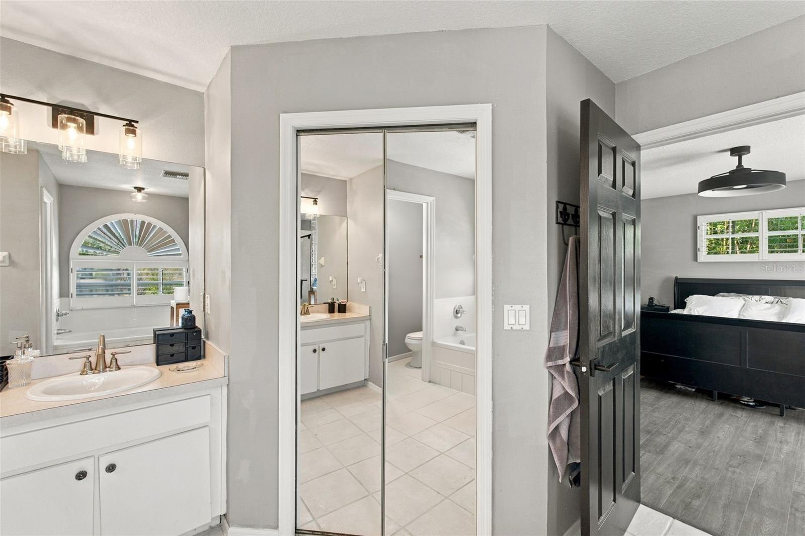 8022 TIERRA VERDE DR