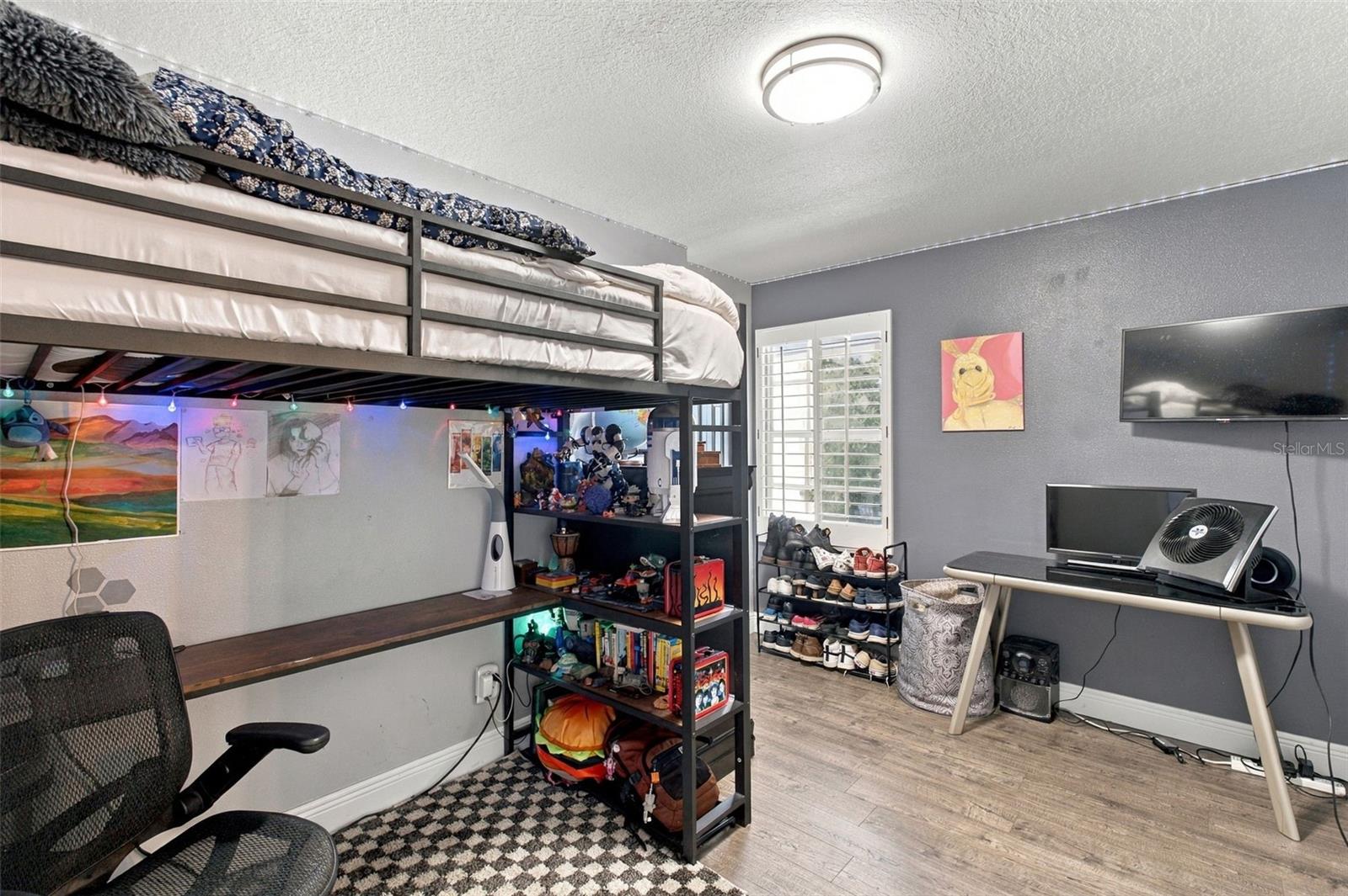 8022 TIERRA VERDE DR