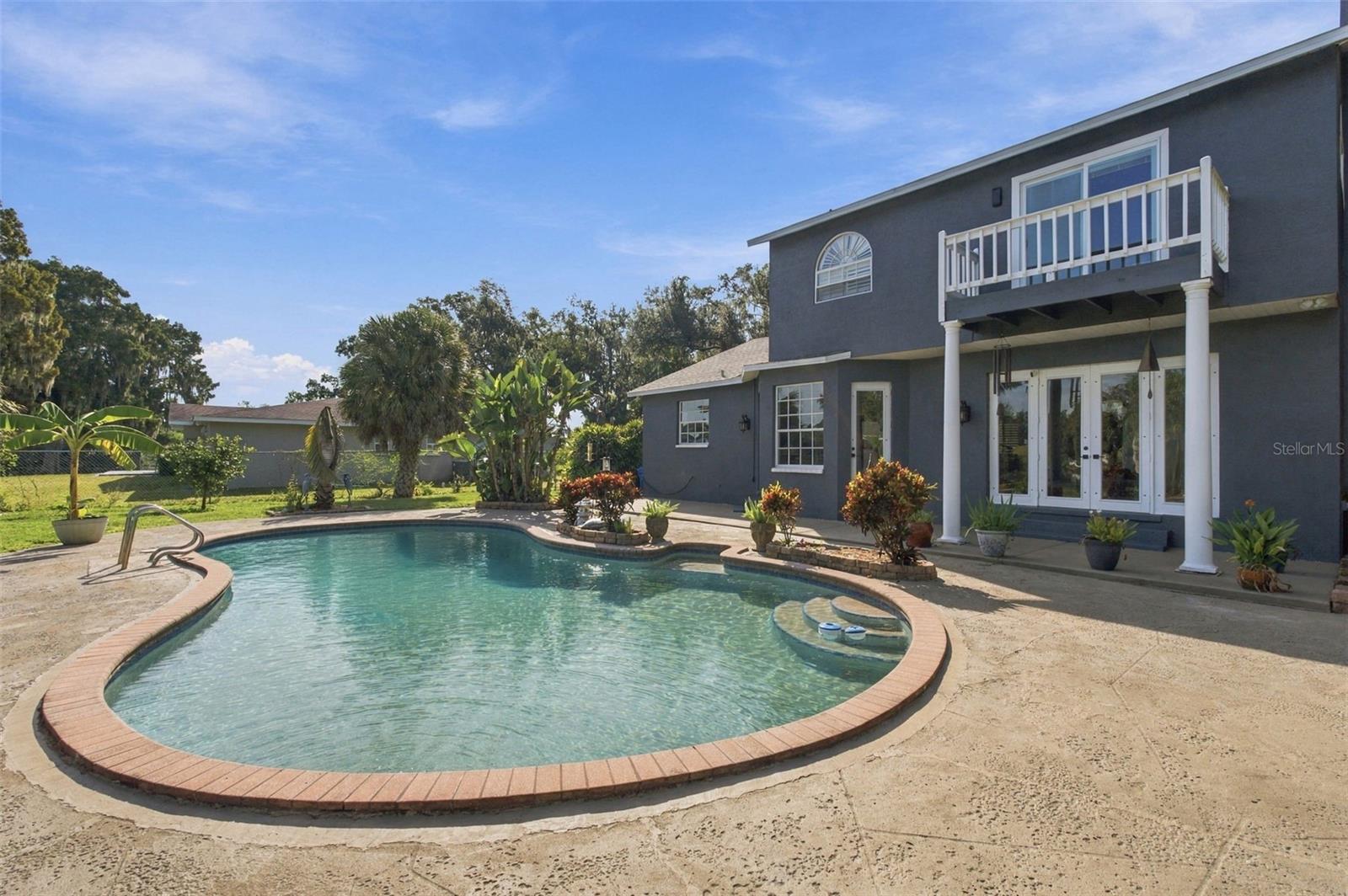 8022 TIERRA VERDE DR