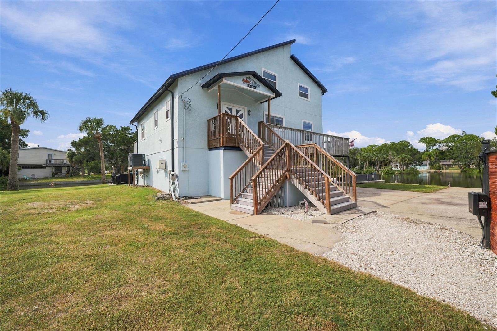 14523 BARLOW LN