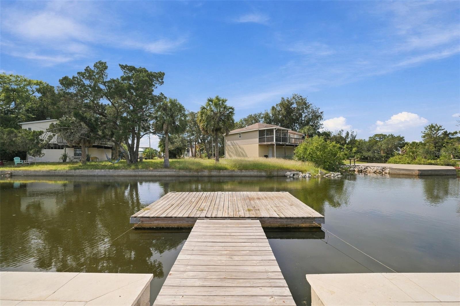 14523 BARLOW LN