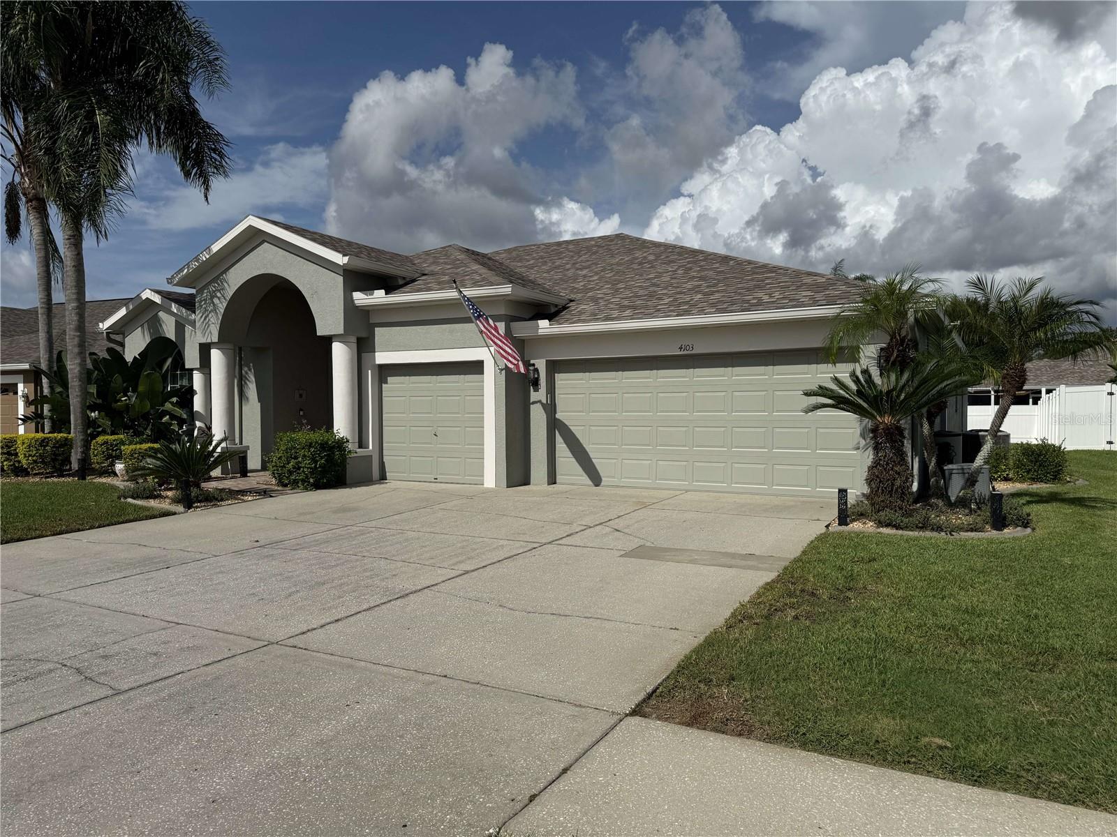 4103 SNIPE LN