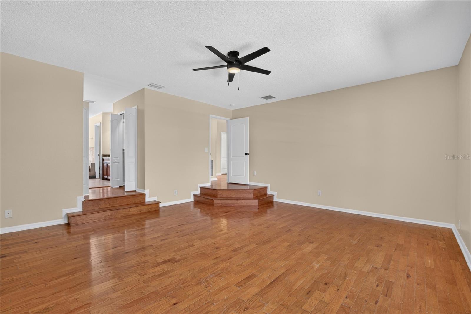 9110 ROCKROSE DR