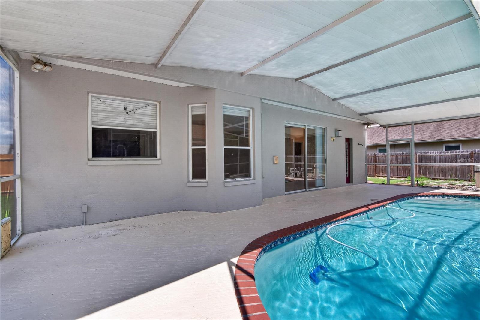 9110 ROCKROSE DR