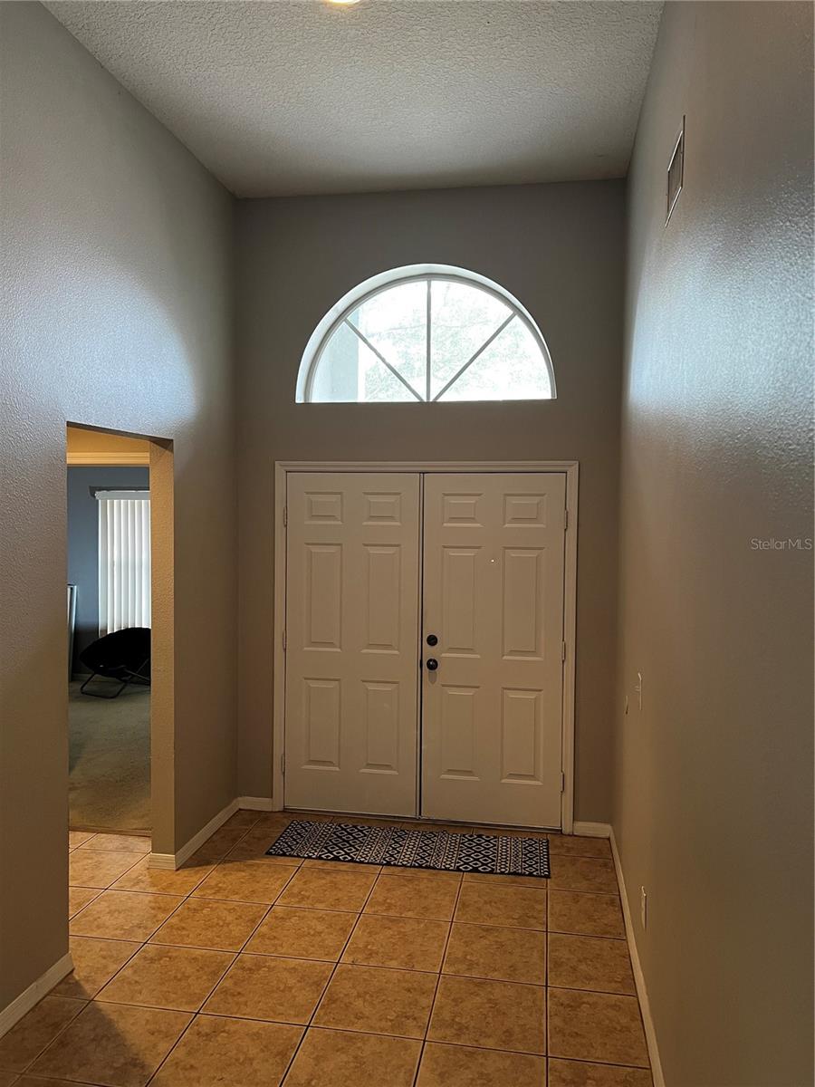 27606 SKY LAKE CIR