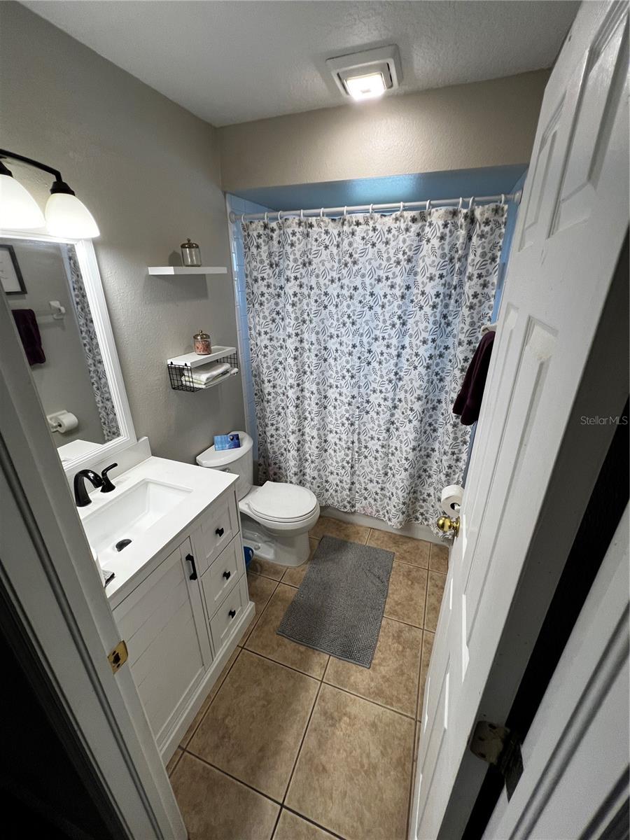 27606 SKY LAKE CIR