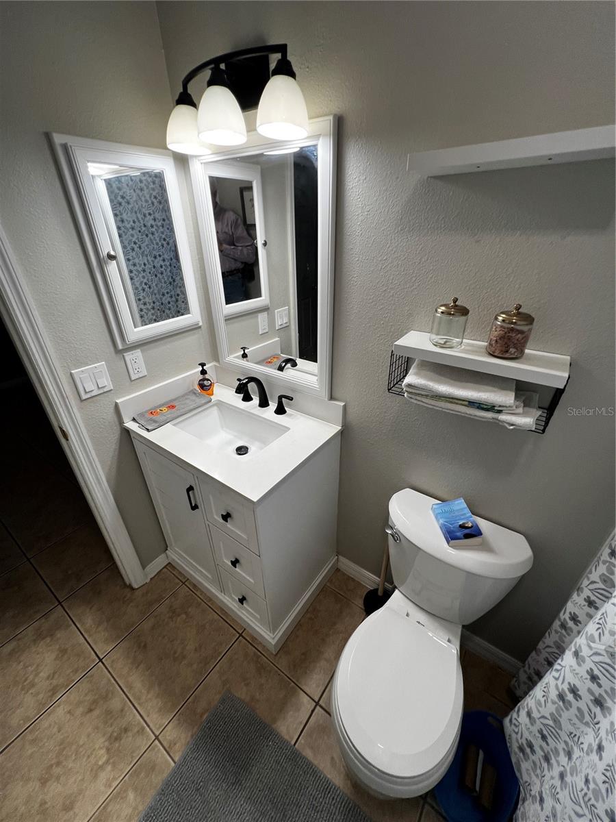 27606 SKY LAKE CIR
