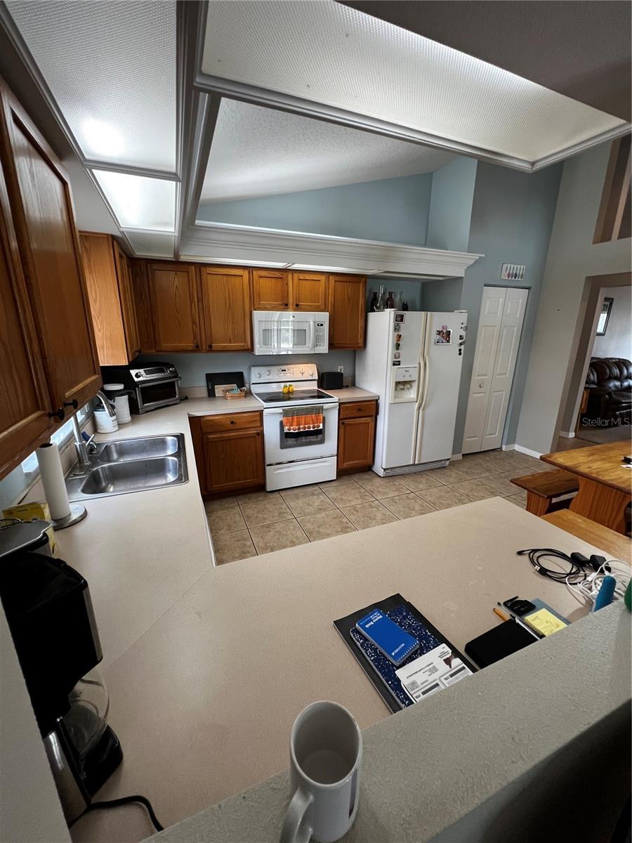 27606 SKY LAKE CIR
