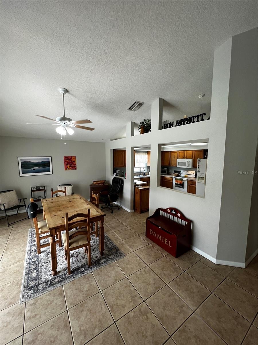 27606 SKY LAKE CIR