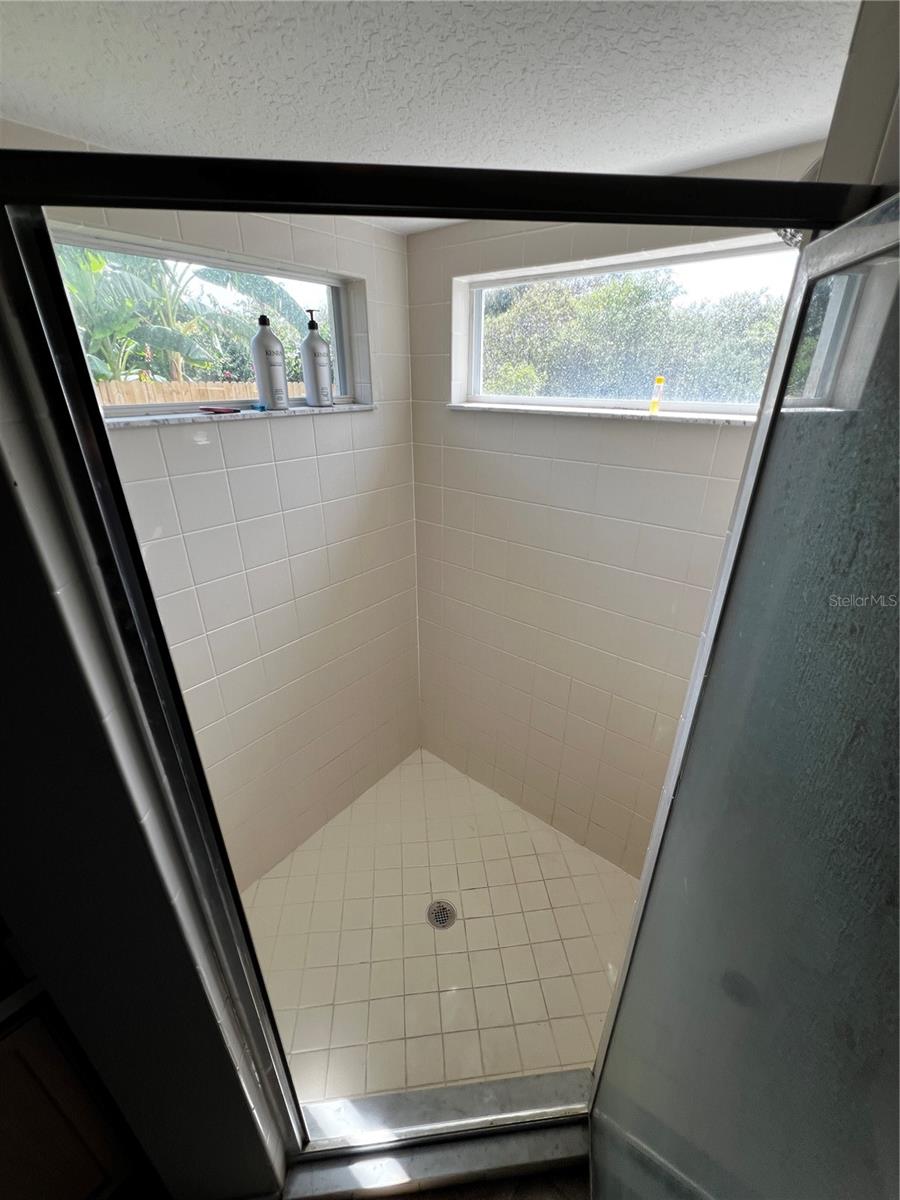 27606 SKY LAKE CIR