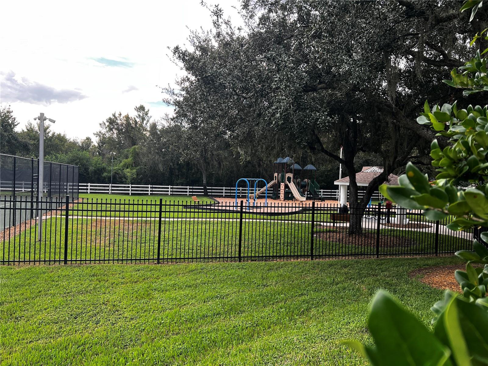 27606 SKY LAKE CIR